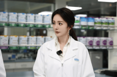 她目睹了从生牛乳
